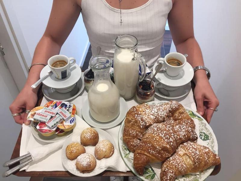 Casa Restino Bed & Breakfast Torre del Greco Luaran gambar